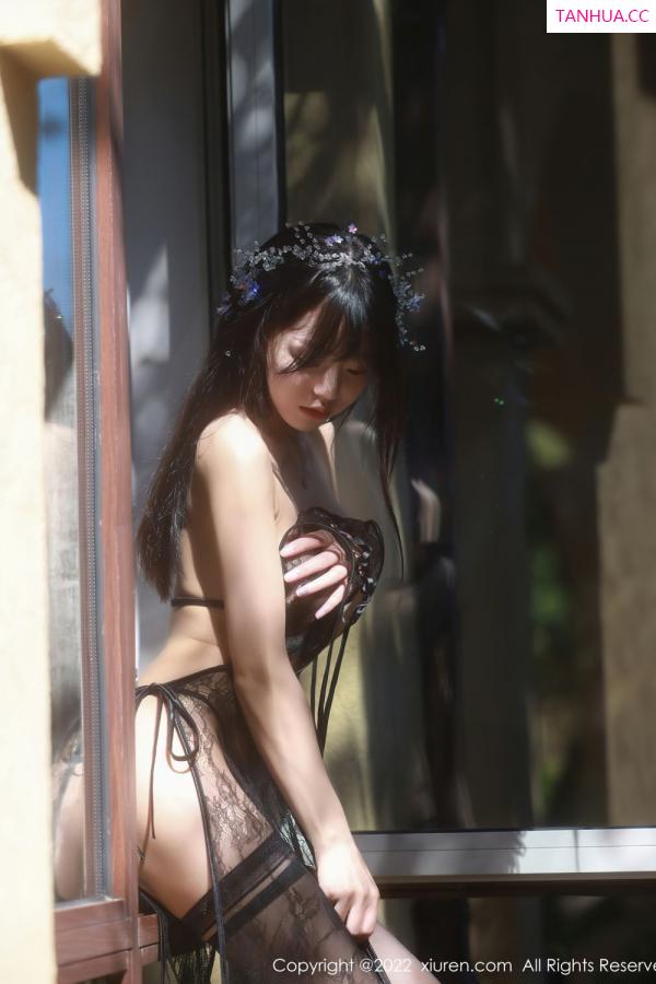 佘贝拉  [XiuRen]高清写真图 2022.01.28 No.4527 佘贝拉bella第28张图片